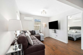 Stunning & Vibrant APT 7 Min From TX Med Center